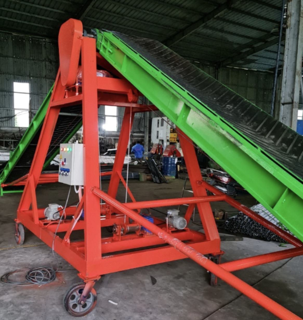 Băng tải cánh bướm